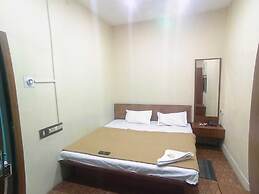 Dear Hotel