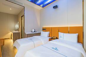 Dequan Luxury CBD Hotel