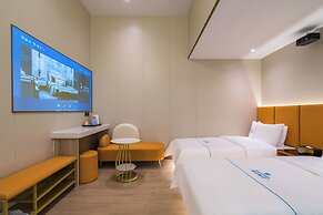 Dequan Luxury CBD Hotel