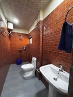 The Gulmohar Inn