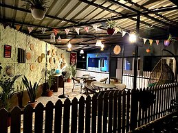 The Gulmohar Inn