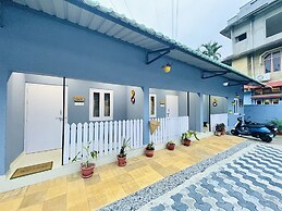 The Gulmohar Inn