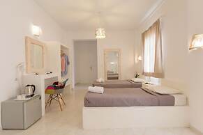 Blue Island Hotel