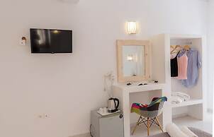 Blue Island Hotel