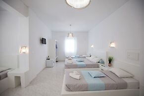 Blue Island Hotel