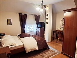 Hotel Livadić