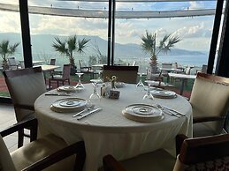 Reva Miami Hotel Restaurant SPA