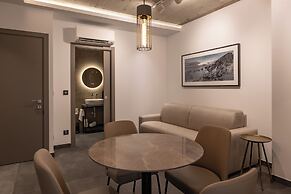 Marea Suites