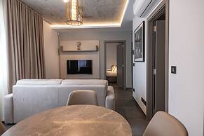 Marea Suites