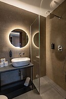 Marea Suites