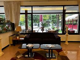 HOTEL REY'S