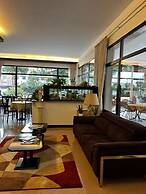 HOTEL REY'S
