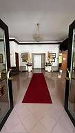 HOTEL REY'S