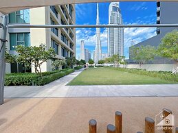 Luxurious Burj Royale One-bedroom & City Views