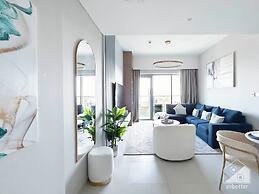 Luxurious Burj Royale One-bedroom & City Views