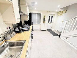 Comfortable Stay - Myrtle Cres