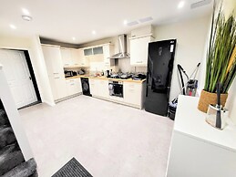 Comfortable Stay - Myrtle Cres