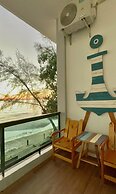 Hello Banchuen Beach