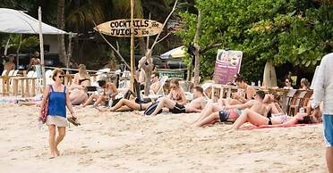 Hiriketiya Beach Resort