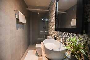 Hiriketiya Beach Resort