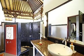 Teluk Karang Dive and Spa Resort Bali