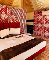 Sand star camp
