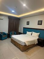 Al Thanaa Al Raqi Serviced Apartments