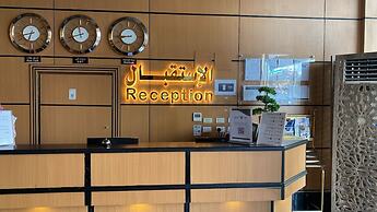 Al Thanaa Al Raqi Serviced Apartments