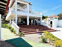 HOTEL VILLA TOTI