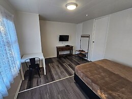 Rockfield Motel