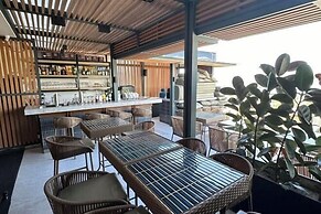 Coron 180 Hotel
