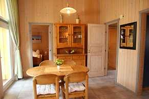 Ferienhaus mit Sauna im Ferienpark Mirow