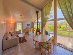 Ferienhaus mit Sauna im Ferienpark Mirow