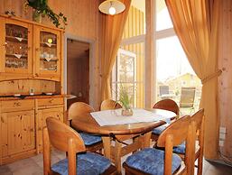 Ferienhaus mit Sauna im Ferienpark Mirow