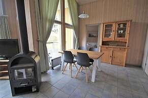 Ferienhaus mit Sauna im Ferienpark Mirow