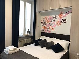 Garibaldi 24 Apartments by Rent all Como