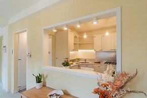 Linda Apartments by Rent all Como