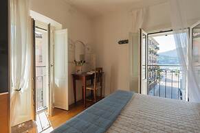Linda Apartments by Rent all Como