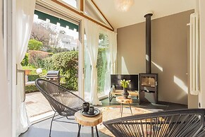 Vico Garden-203 by Rent all Como