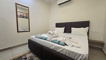 G8 Hotel