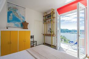 Casa Corbu by Rent all Como