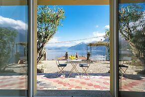 Lakeview Apartments by Rent all Como
