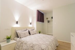 Lakeview Apartments by Rent all Como