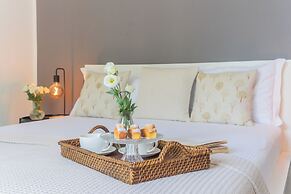 Harmony on the Lake by Rent all Como