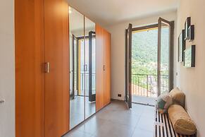 Harmony on the Lake by Rent all Como