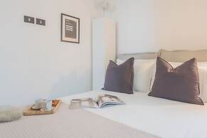 Pretty Studio in Old Town by Rent all Como