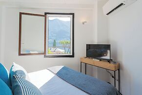 P Terrace by Rent all Como