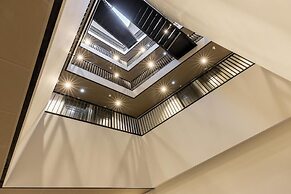 Metzlr House