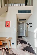 Metzlr House