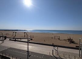 Sunny Villa Stay in Serignan